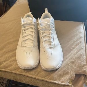 Adidas Cloudfoam Basketball shoes